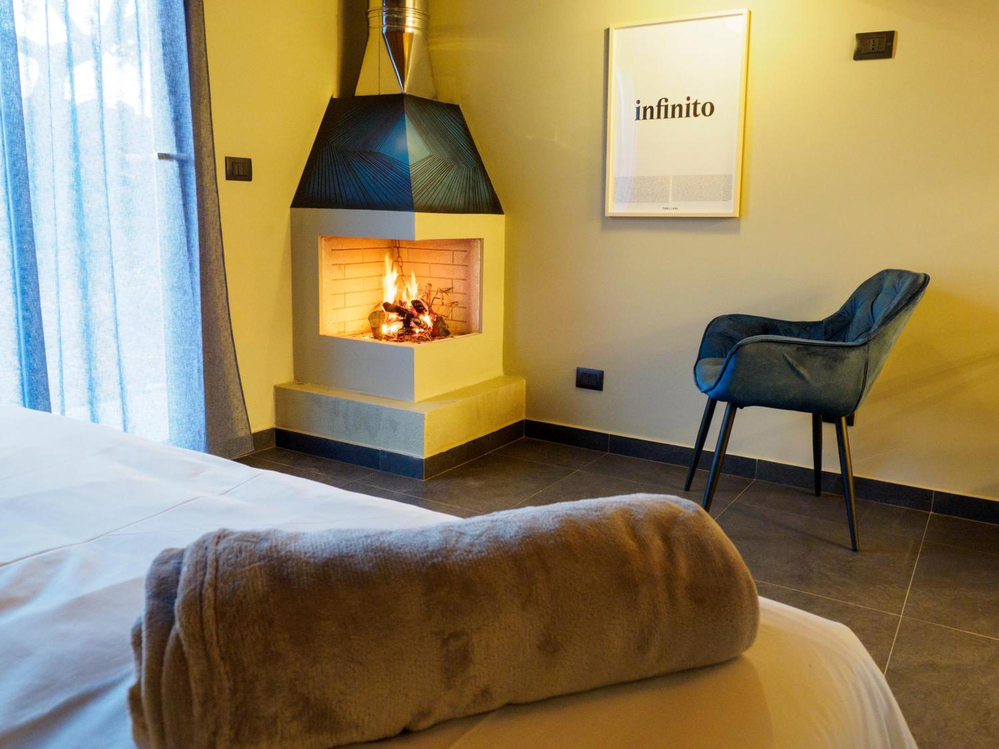 Podere Dell'Etna Segreta - Essential Nature Hotel & Glamping Бианкавила Екстериор снимка